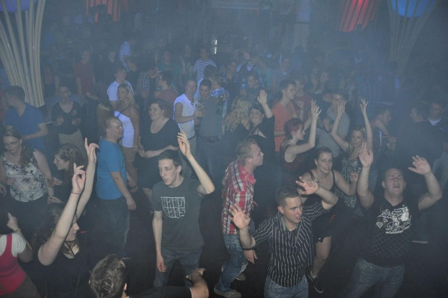 Vollbild 10 Jahre TECHNO4EVER