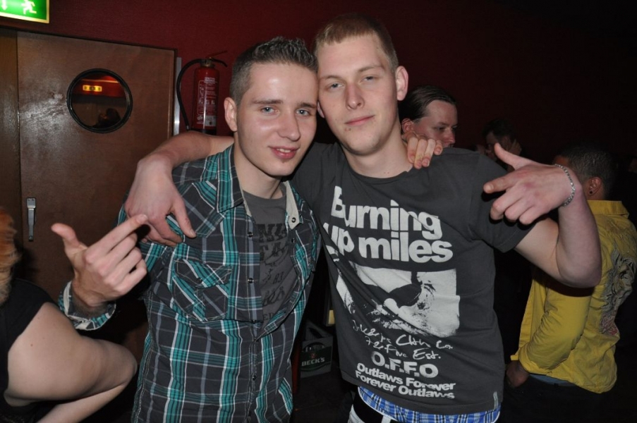 Vollbild 10 Jahre TECHNO4EVER