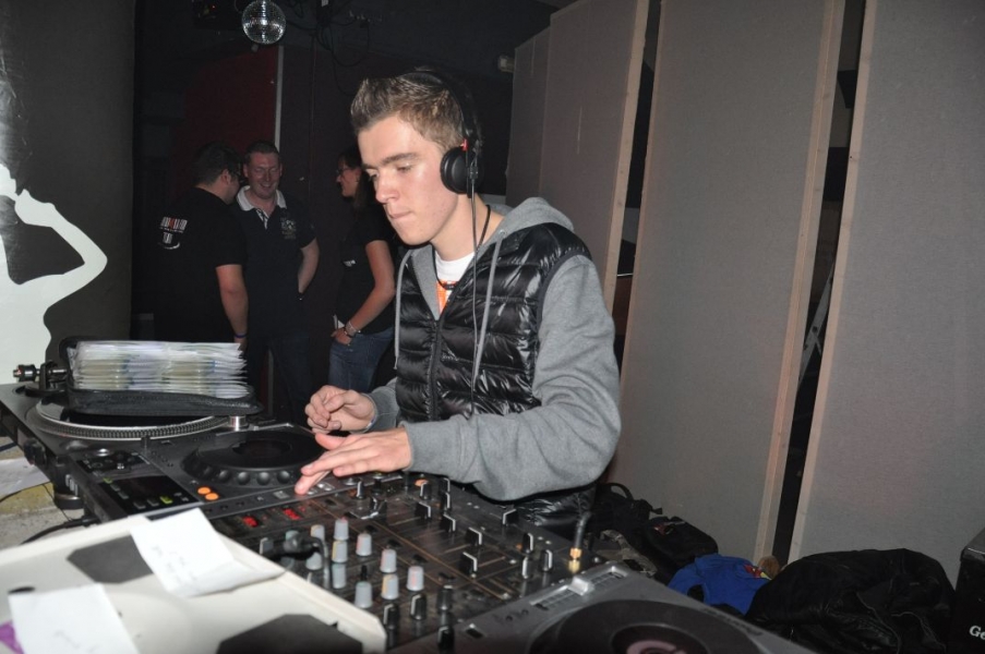 Vollbild 10 Jahre TECHNO4EVER
