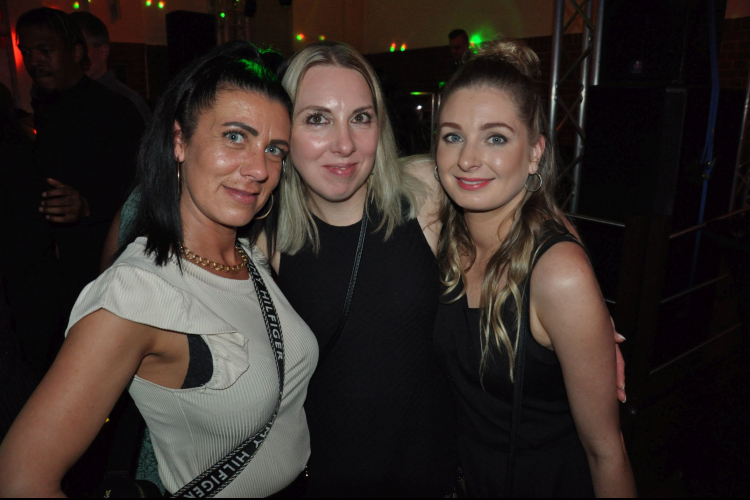 Ãœ30 Party Bremerhaven - Ladies Night Special