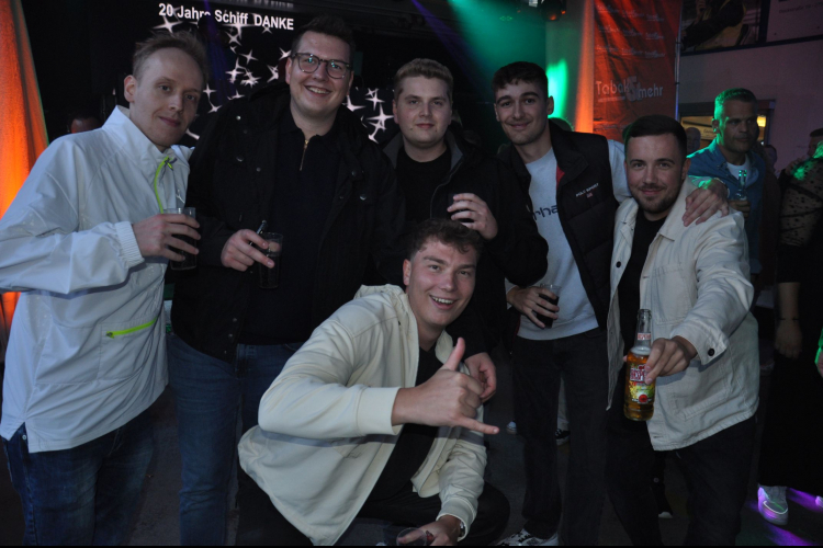 20 Jahre Schiffsparty - House