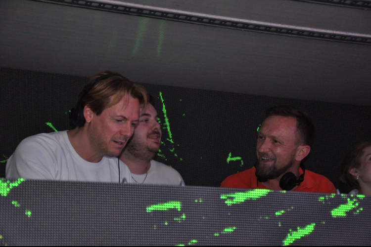 20 Jahre Schiffsparty - House
