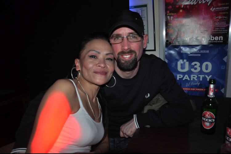 Vollbild Ü30 Party Bremerhaven (Ladys Night Special)