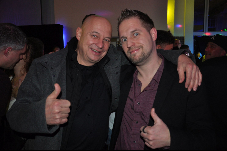 Vollbild Ü30 Party Bremerhaven (Ladys Night Special)