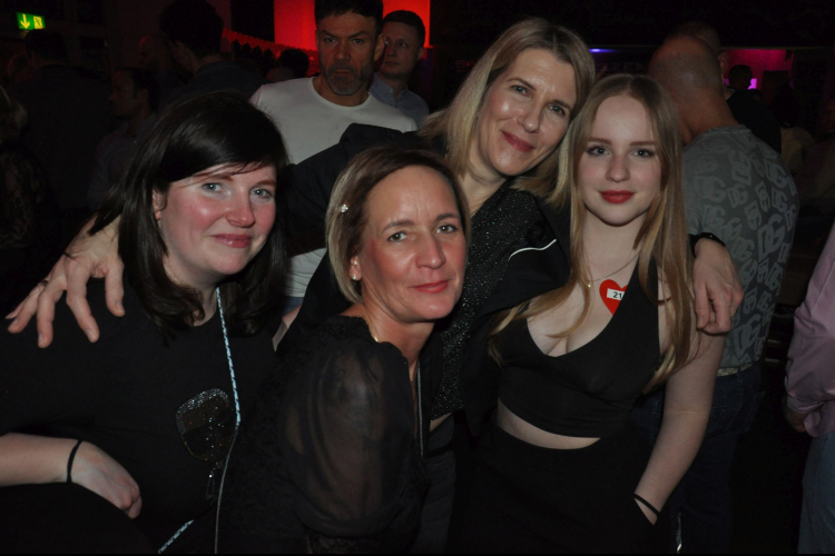 Vollbild Single Party – Die Nacht der Singles