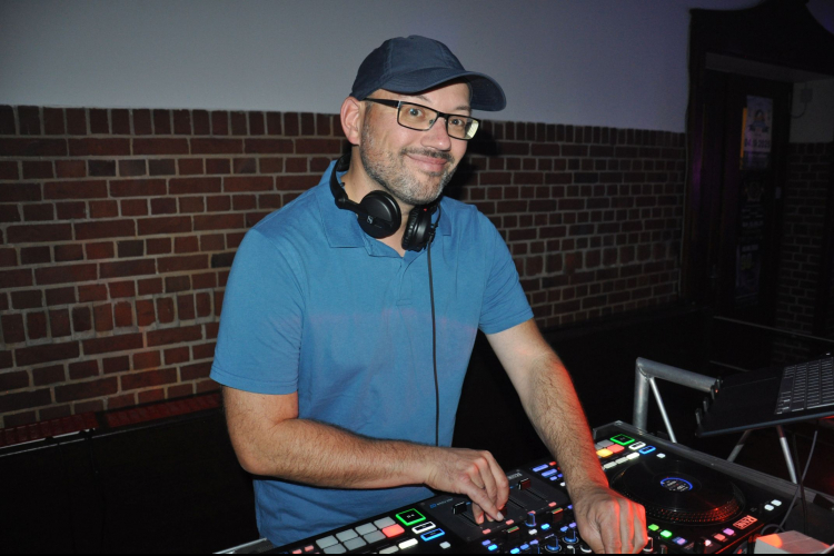 Ü30 Party Bremerhaven