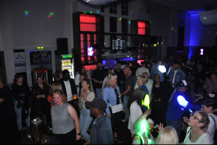 Ü30 Party Bremerhaven