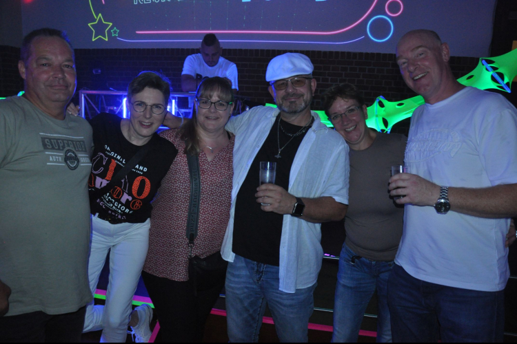 90er Party - NEON EDITION 
