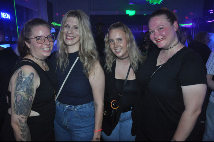 90er Party - NEON EDITION 