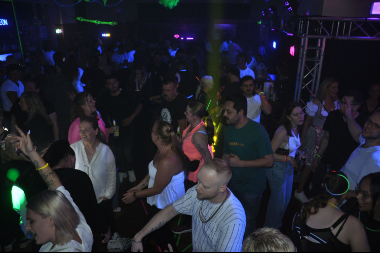90er Party - NEON EDITION 