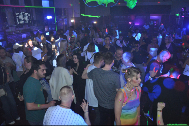 90er Party - NEON EDITION 