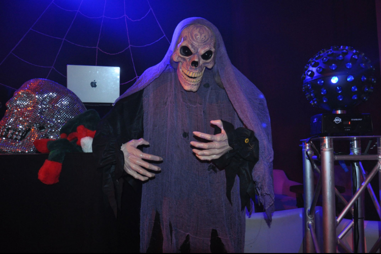 Halloween Party - Dia de los Muertos