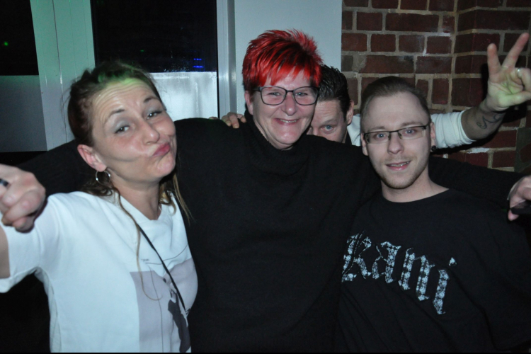 Vollbild Everybody Dance Now – Best of 90s, 2000s & 2010s