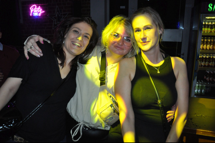 Vollbild Everybody Dance Now – Best of 90s, 2000s & 2010s