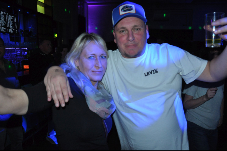 Vollbild Everybody Dance Now – Best of 90s, 2000s & 2010s