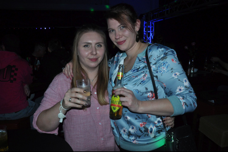 Vollbild Everybody Dance Now – Best of 90s, 2000s & 2010s