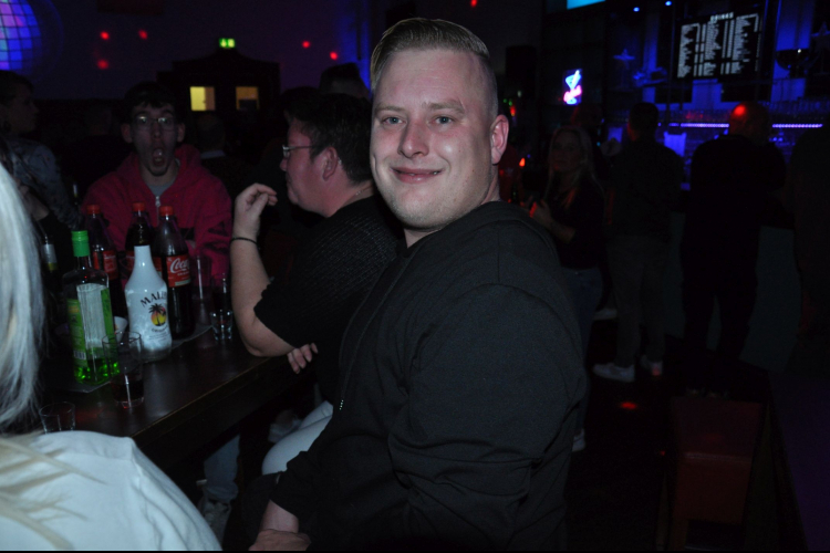 Vollbild Everybody Dance Now – Best of 90s, 2000s & 2010s