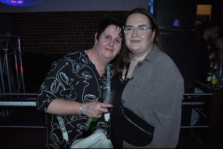 Vollbild Everybody Dance Now – Best of 90s, 2000s & 2010s