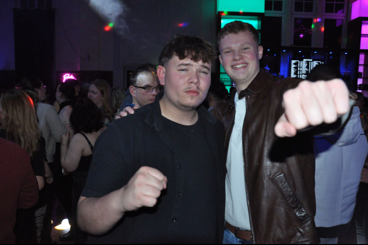 Vollbild Everybody Dance Now – Best of 90s, 2000s & 2010s