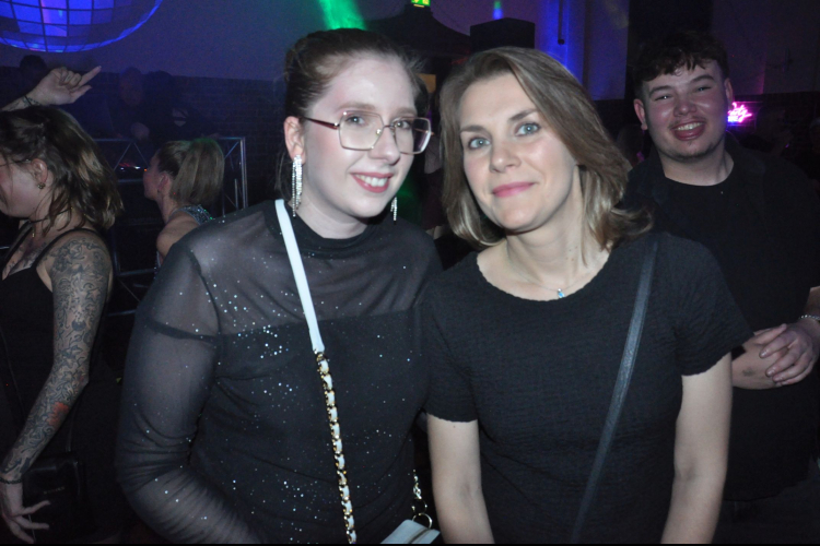 Vollbild Everybody Dance Now – Best of 90s, 2000s & 2010s