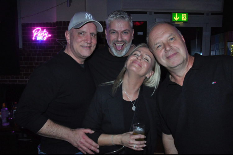 Vollbild Everybody Dance Now – Best of 90s, 2000s & 2010s