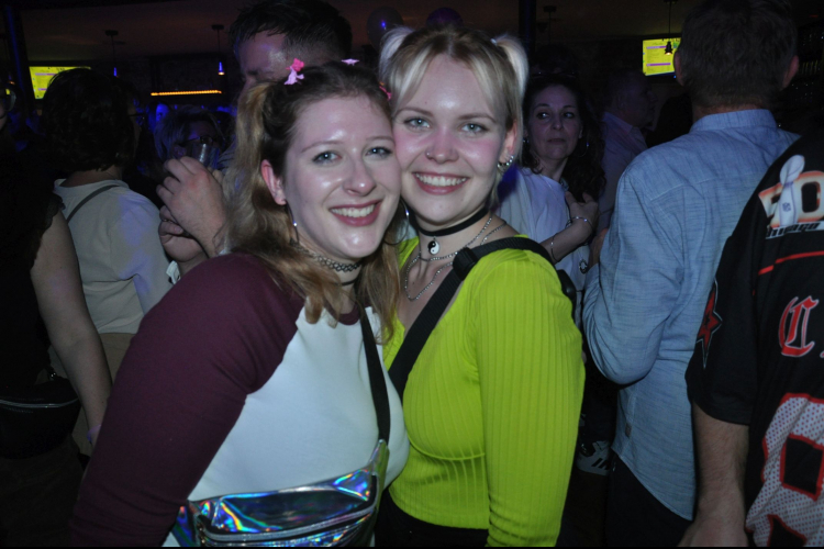 Vollbild WE LOVE 90s - Bremerhavens große 90er Party