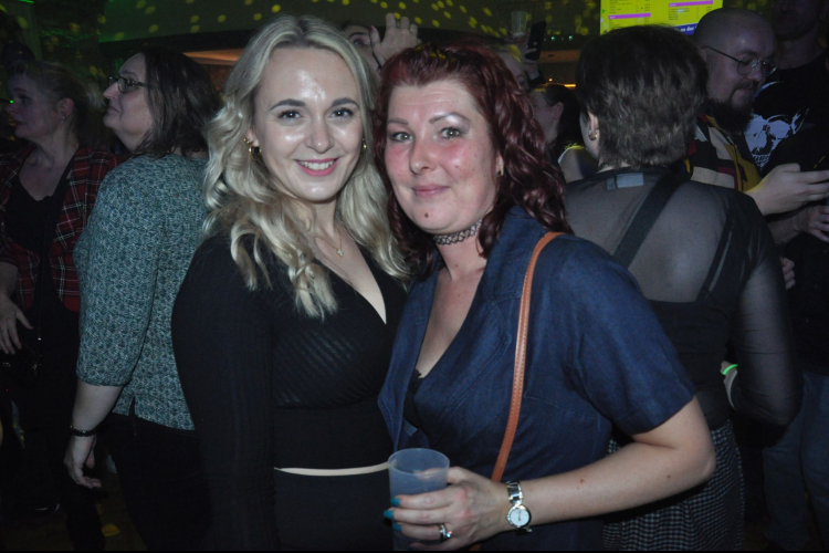 Vollbild WE LOVE 90s - Bremerhavens große 90er Party