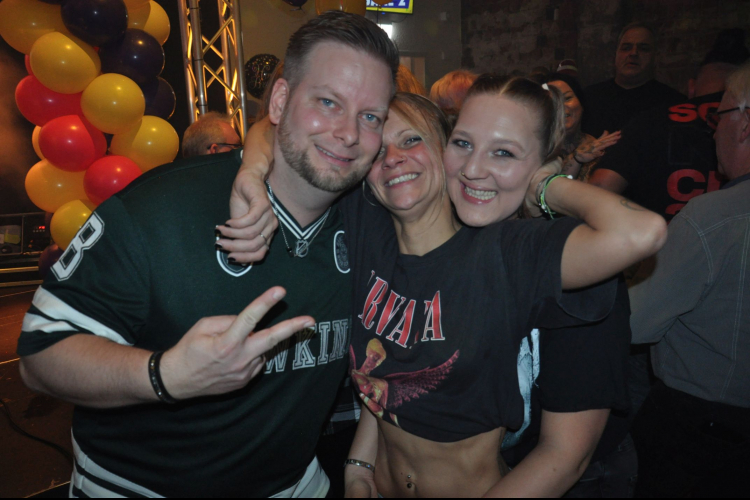 Vollbild WE LOVE 90s - Bremerhavens große 90er Party