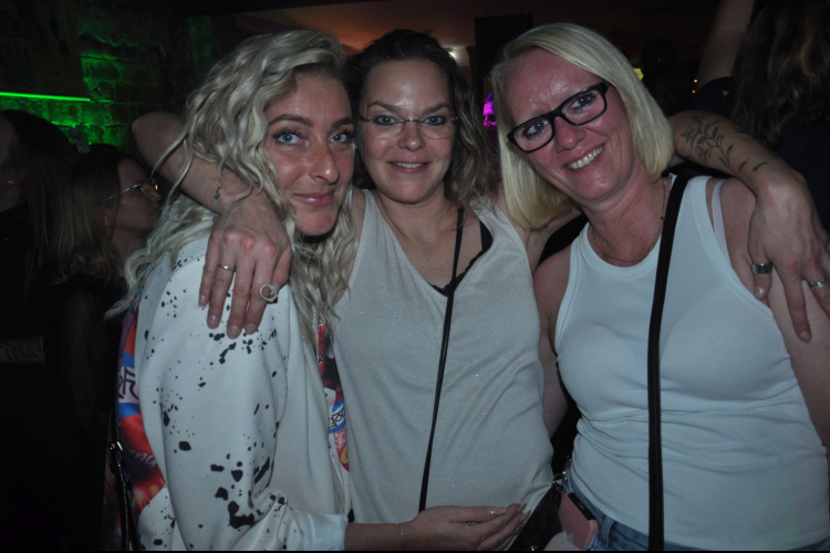 Vollbild WE LOVE 90s - Bremerhavens große 90er Party