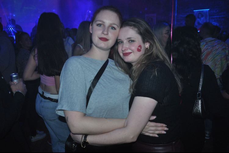 Vollbild WE LOVE 90s - Bremerhavens große 90er Party