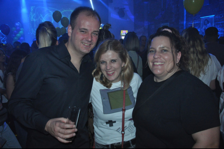 Vollbild WE LOVE 90s - Bremerhavens große 90er Party