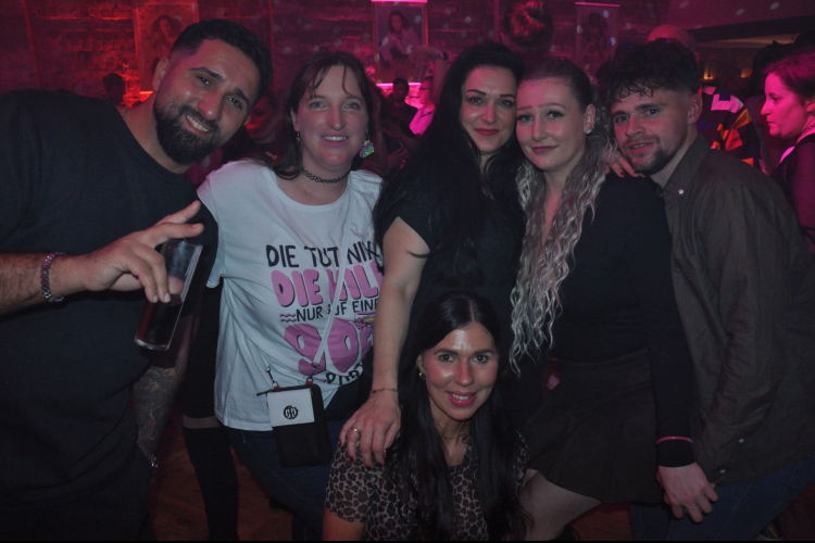 Vollbild WE LOVE 90s - Bremerhavens große 90er Party