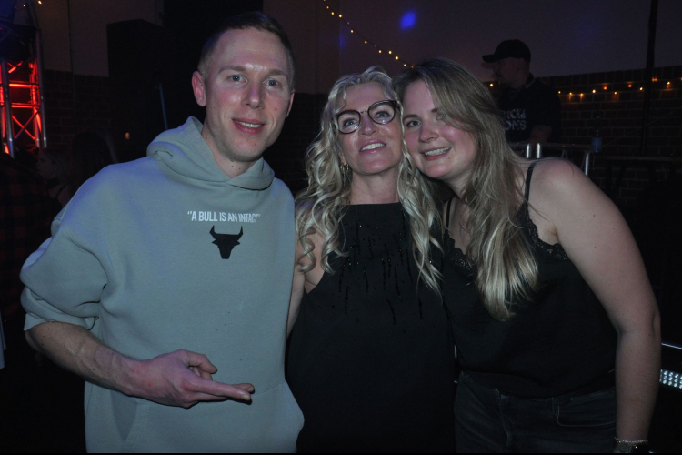 Vollbild Nikolaus Dance