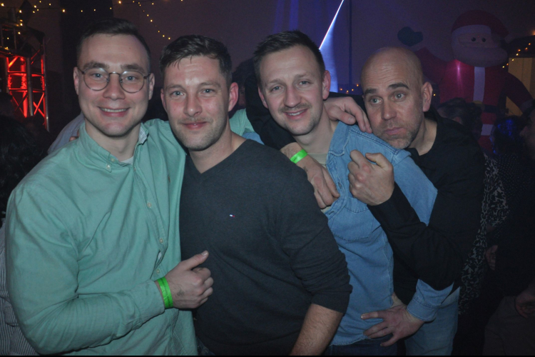 Vollbild Nikolaus Dance