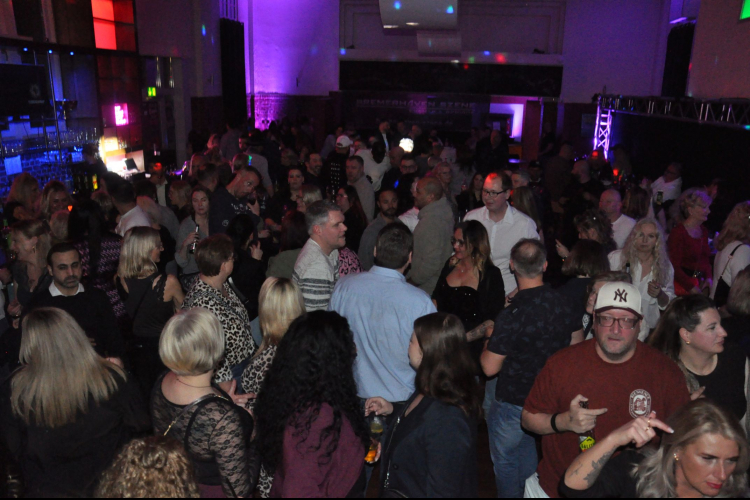 Ü30 Party Bremerhaven - Ladys Night Special