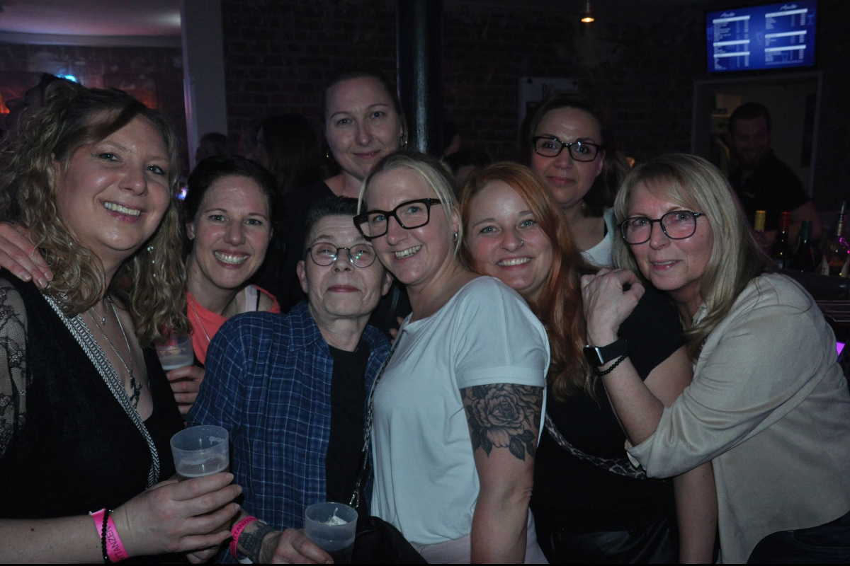 Vollbild MAMAGEHTTANZEN Bremerhaven