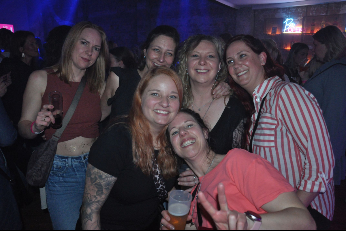 Vollbild MAMAGEHTTANZEN Bremerhaven