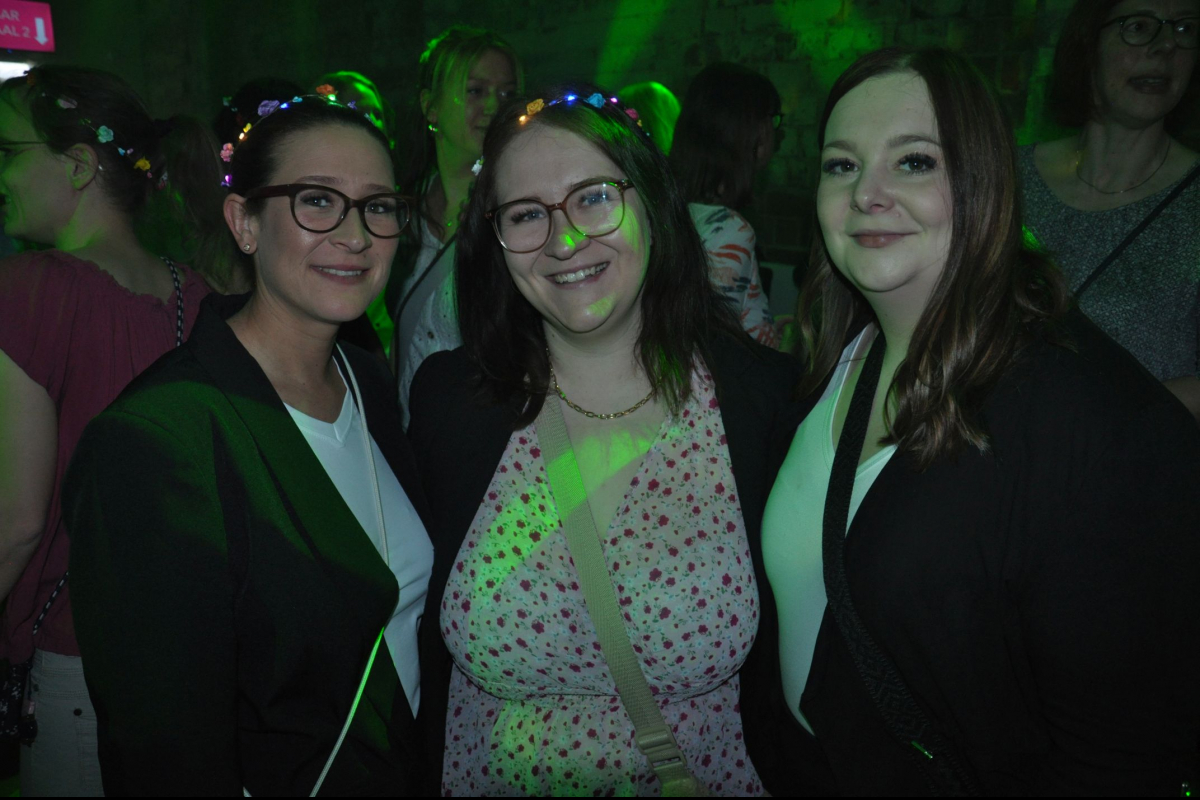 Vollbild MAMAGEHTTANZEN Bremerhaven