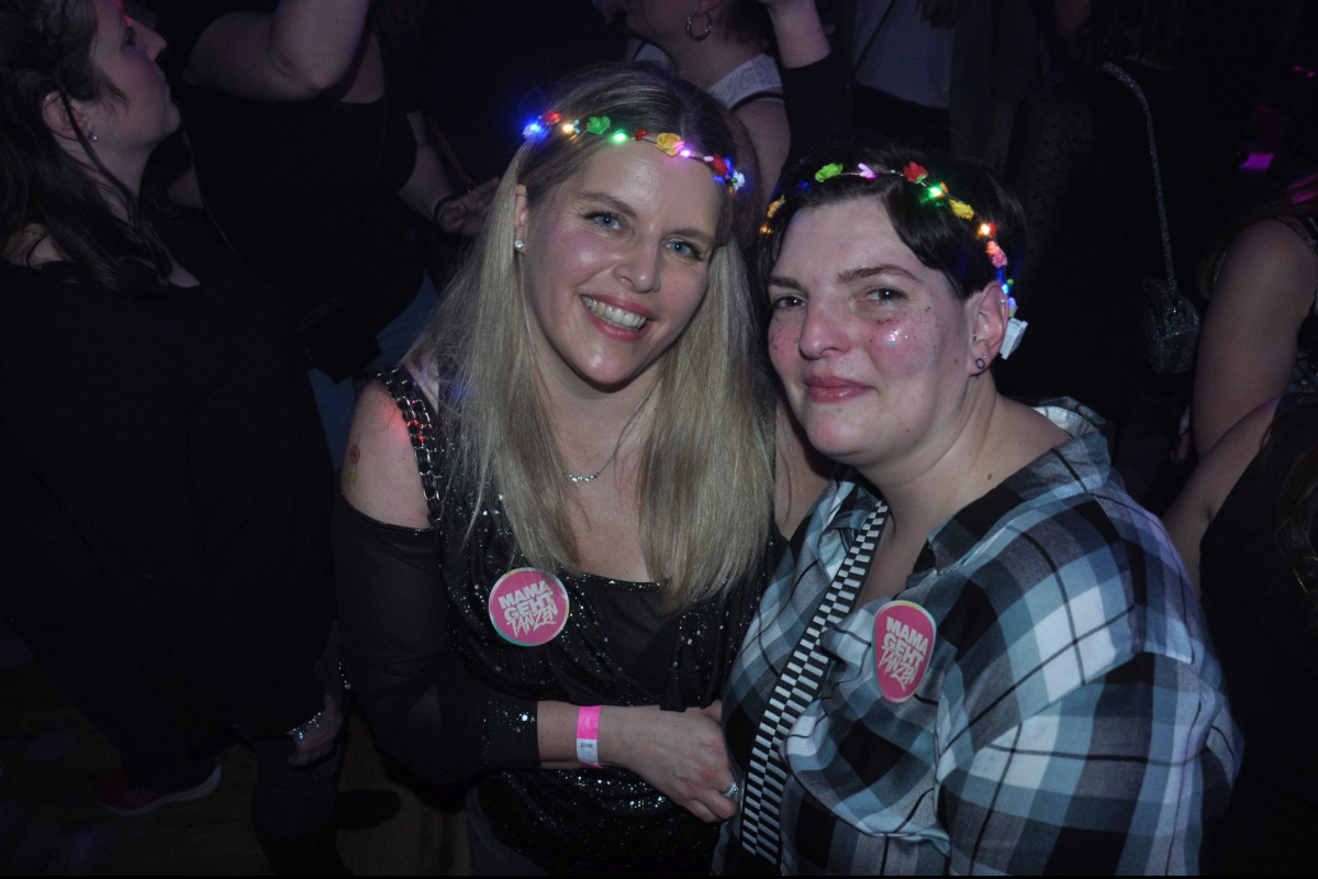 Vollbild MAMAGEHTTANZEN Bremerhaven