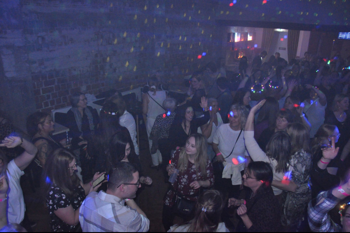 Vollbild MAMAGEHTTANZEN Bremerhaven