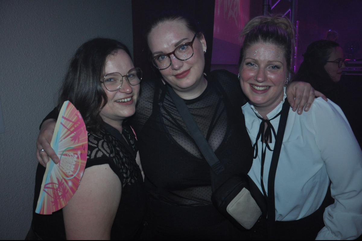 Vollbild MAMAGEHTTANZEN Bremerhaven