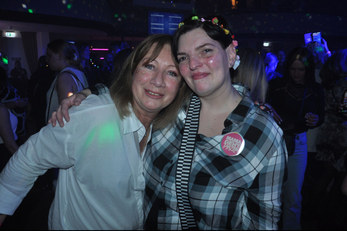 Vollbild MAMAGEHTTANZEN Bremerhaven