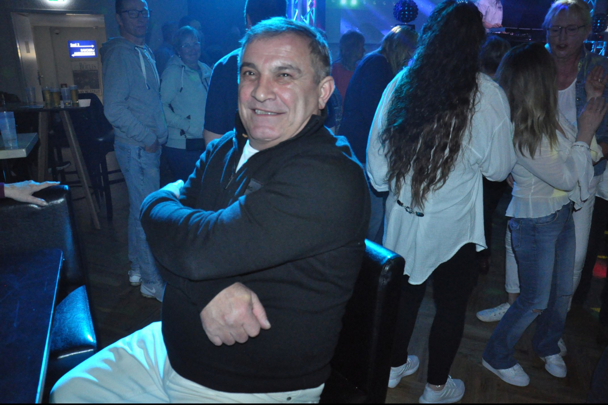 Vollbild FLASHBACK PARTY