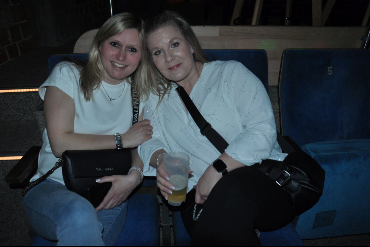 Vollbild FLASHBACK PARTY