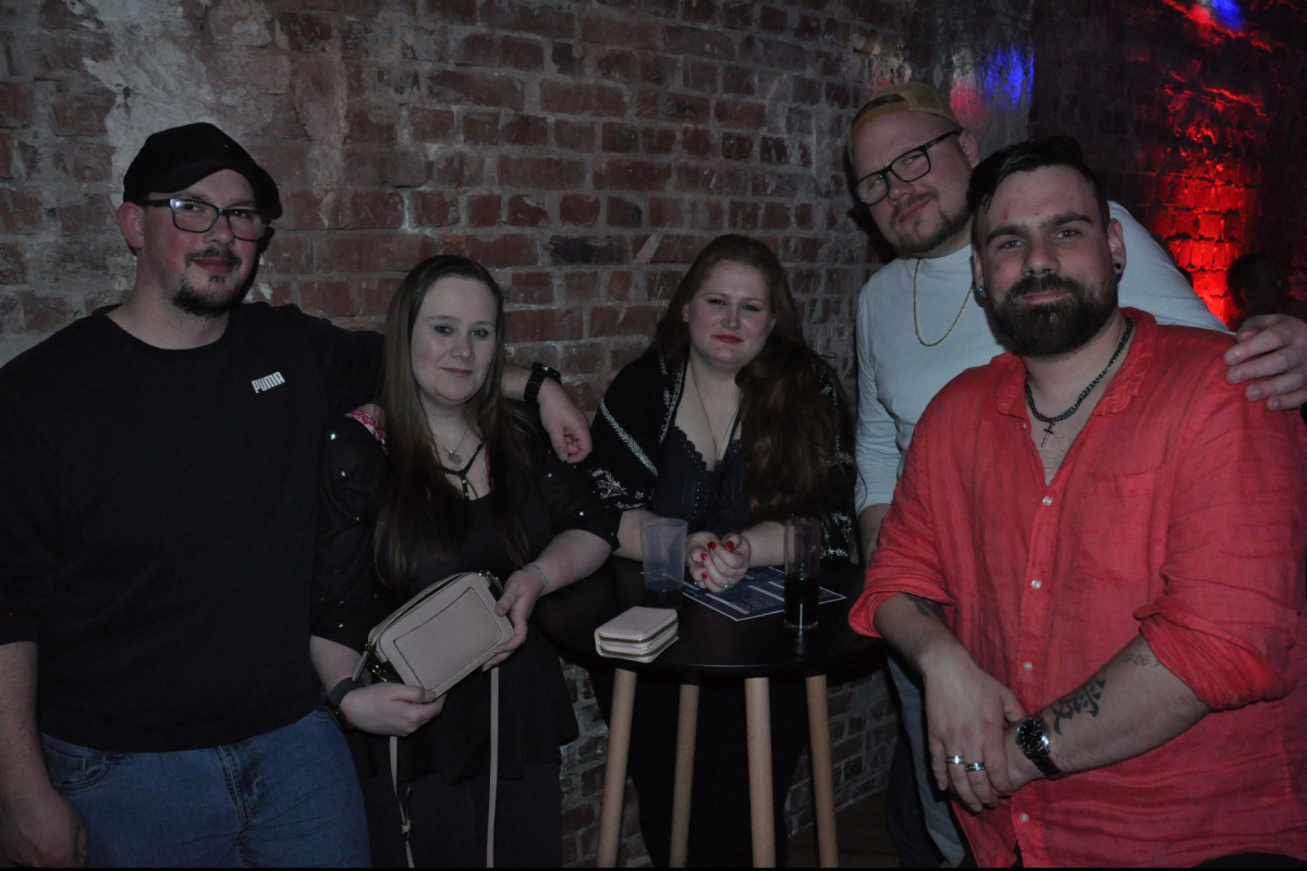 Vollbild FLASHBACK PARTY