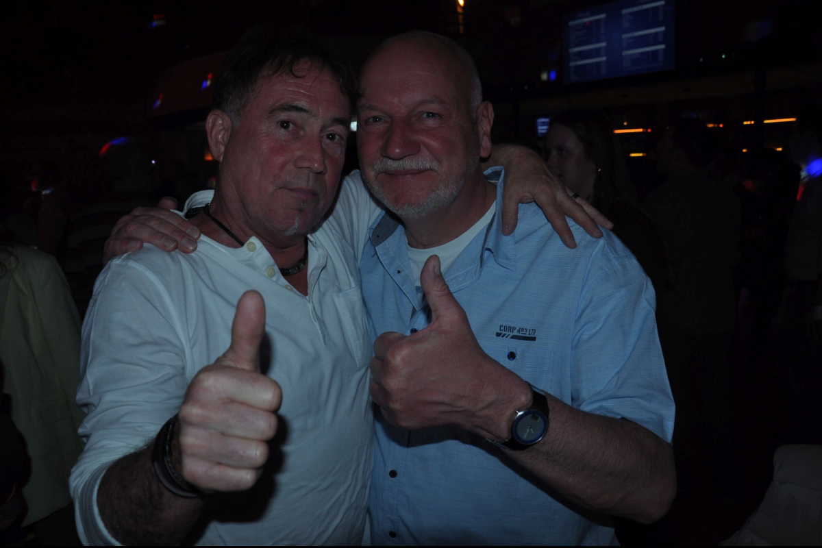 Vollbild FLASHBACK PARTY