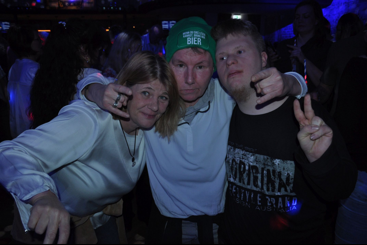 Vollbild FLASHBACK PARTY