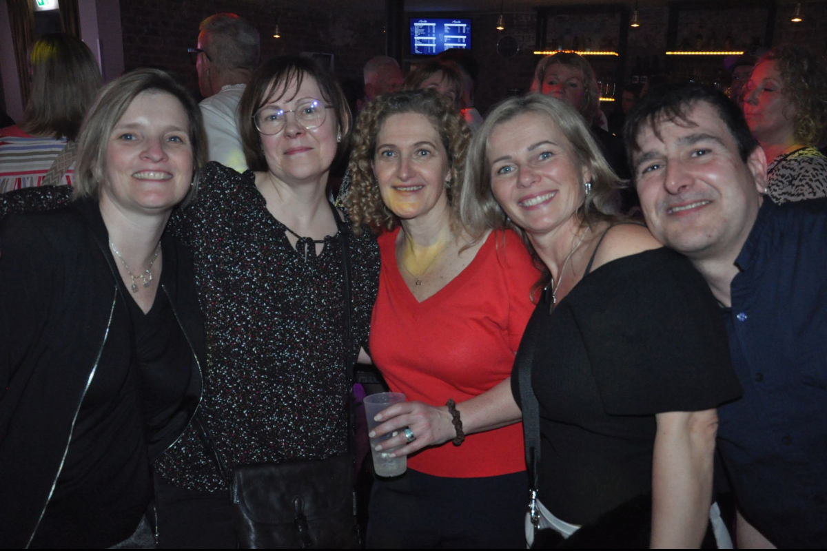 Vollbild FLASHBACK PARTY