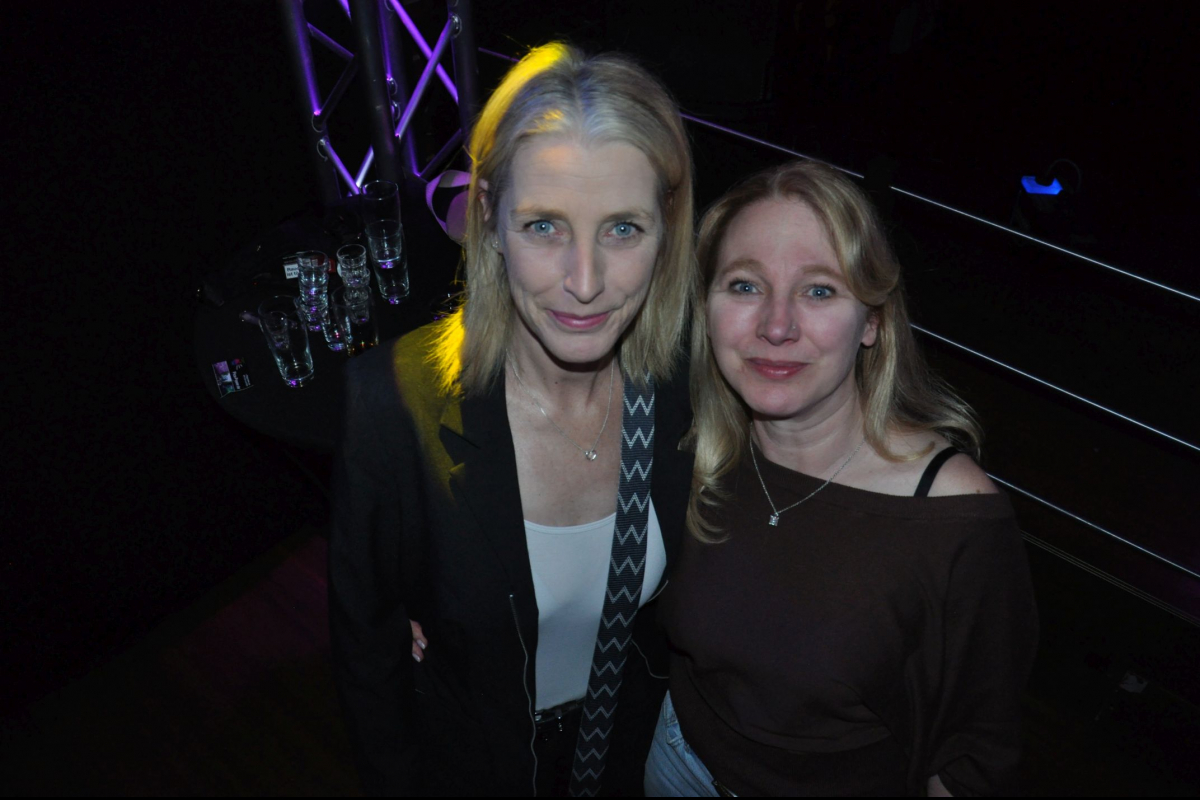 Vollbild Es war im Storms söben die Everybody Dance Now – Best of 90s, 2000s & 2010s.