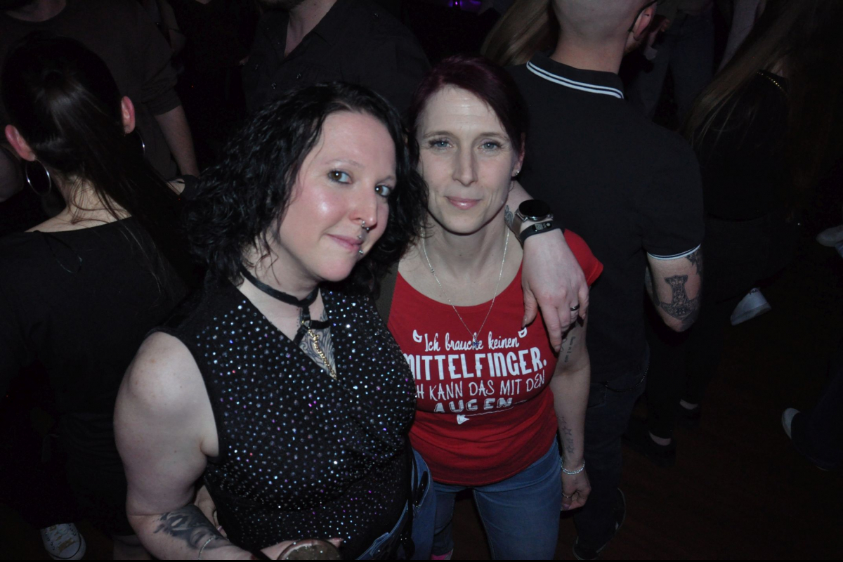 Vollbild Es war im Storms söben die Everybody Dance Now – Best of 90s, 2000s & 2010s.